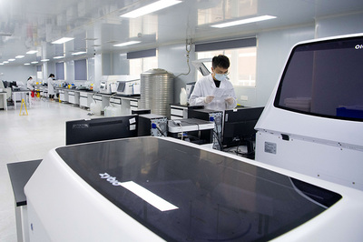 重慶:創新示范基地助大學生實現創業夢